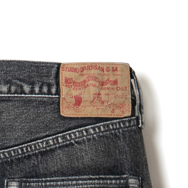 USEDウォッシュレギュラーストレートブラックジーンズ【D1891UB】BIGサイズ